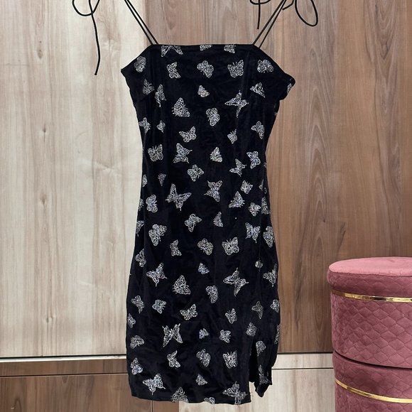 SHEIN Butterfly Print Knot Shoulder Velvet Dress Size S | Perfect party outfit - Picture 5 of 6